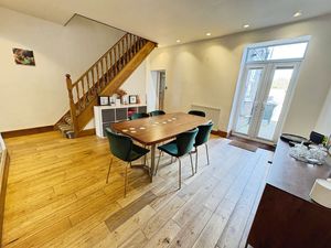 Photo 4- click for photo gallery